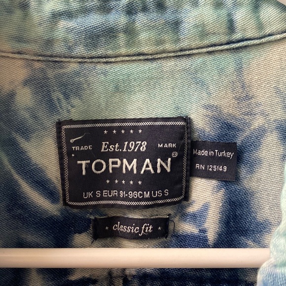 Men’s Short Sleeve Shirt - Picture 2 of 2